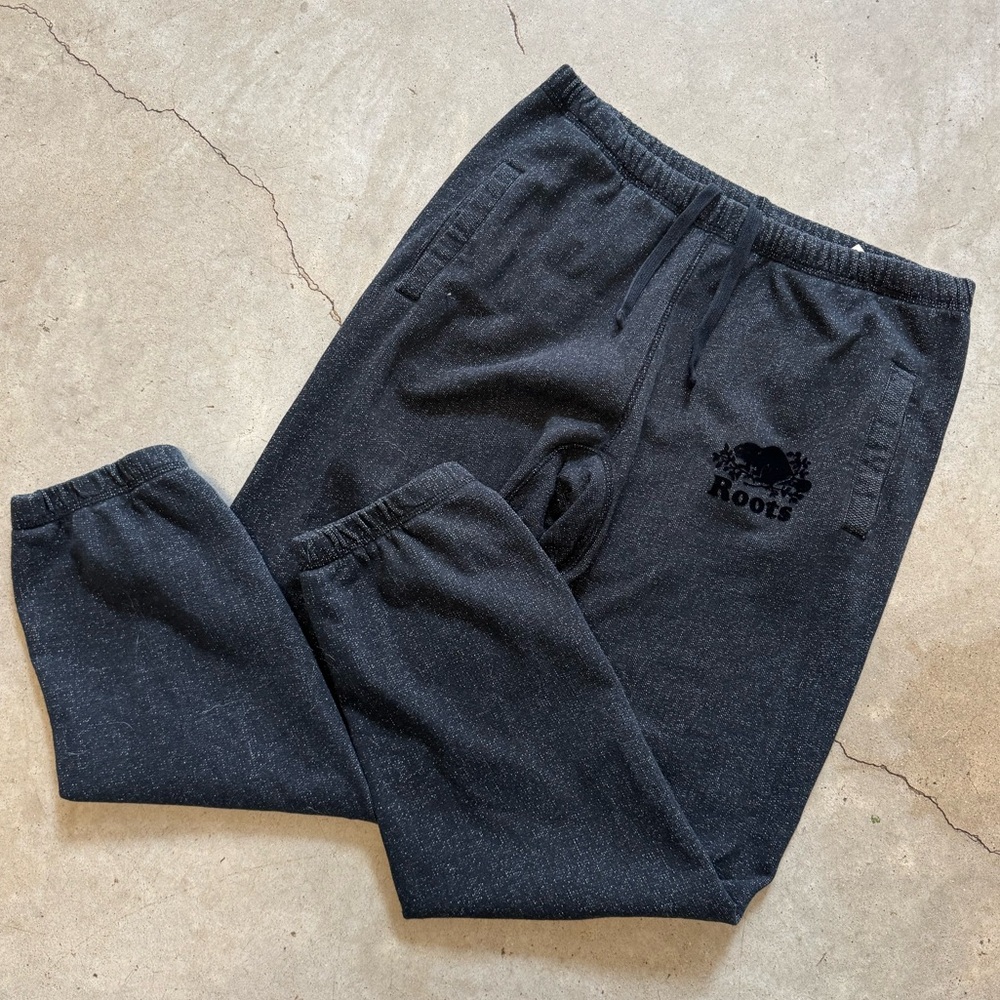 Roots Black salt and pepper sweats joggers size small pockets drawstring waist